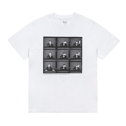 This relaxed-fit unisex tee features the contact sheet from the album cover shoot for David Bowie&rsquo;s 1977 release HEROES